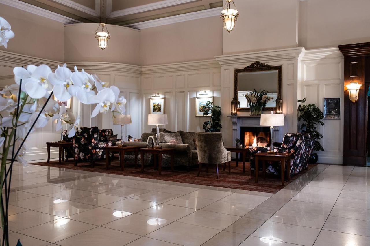 Hotel Clanard Court 4*